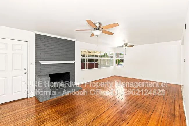 2809 Bonita Ave photo 4