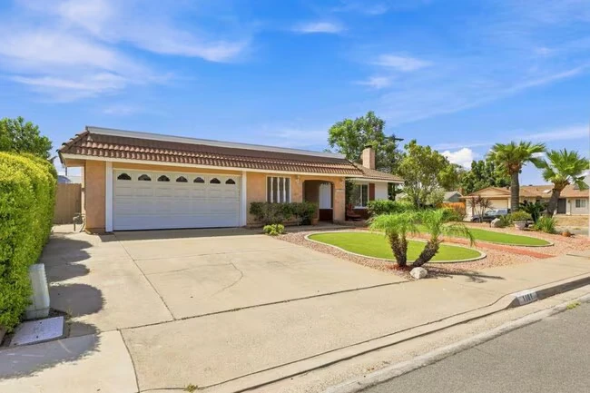 1101 Calle Vista Ave Escondido, CA 92027 photo 3