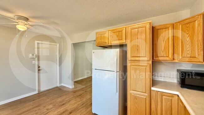 1040 W Yale Dr Tempe, AZ 85283 photo 2
