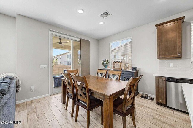 1033 S 150th Dr Goodyear, AZ 85338 photo 5