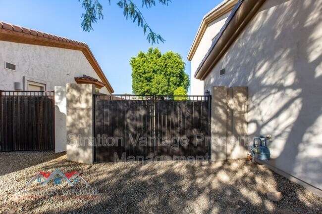 14616 W Windward Ave Goodyear, AZ 85395 photo 4