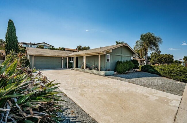12081 Callado Rd San Diego, CA 92128 photo 2