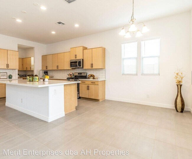 21063 E Mayberry Rd Queen Creek, AZ 85142 photo 5