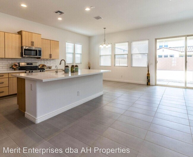21063 E Mayberry Rd Queen Creek, AZ 85142 photo 4