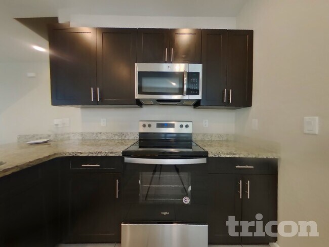 12581 W Via Dona Rd Peoria, AZ 85383 photo 4