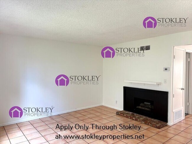 3755 Northwood Dr. Concord, CA 94520 photo 2