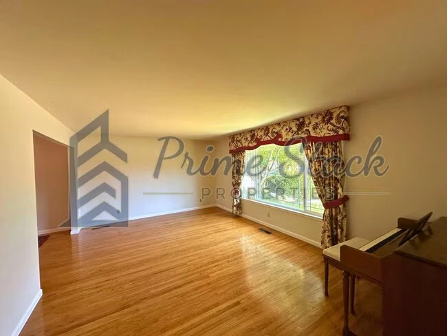 2391 Sandpiper Way Pleasanton, CA 94566 photo 2