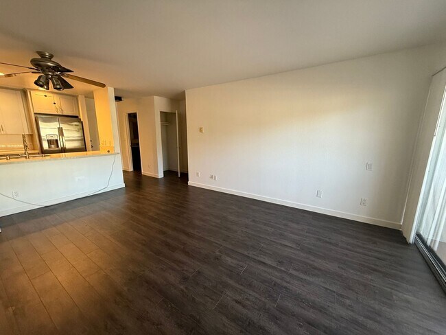 4060 Huerfano Ave San Diego, CA 92117 photo 3