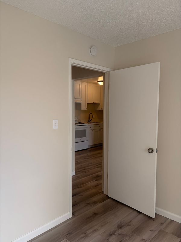 33 Atlas Ave San Jose, CA 95126 photo 5