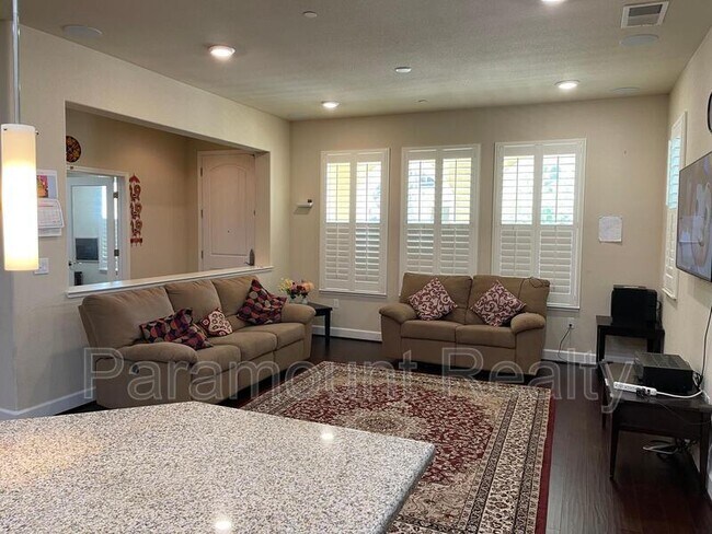 3361 Central Pky Dublin, CA 94568 photo 4