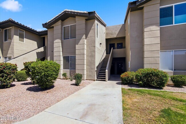 7009 E Acoma Dr Scottsdale, AZ 85254 photo 2
