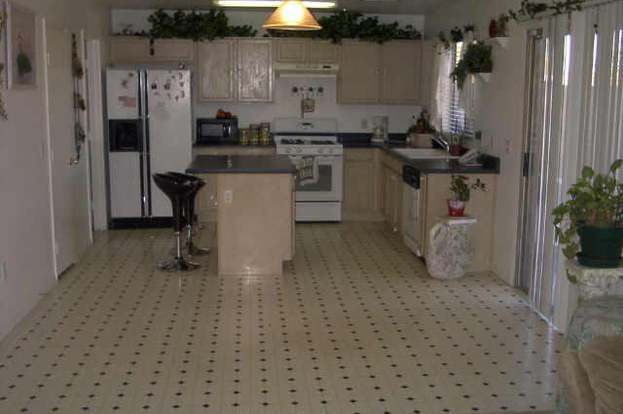 1471 S Red Rock Ct Gilbert, AZ 85296 photo 4
