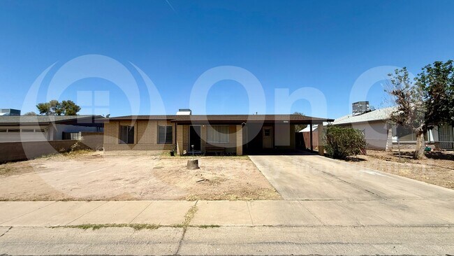 1007 N Menze St Casa Grande, AZ 85122 photo 2