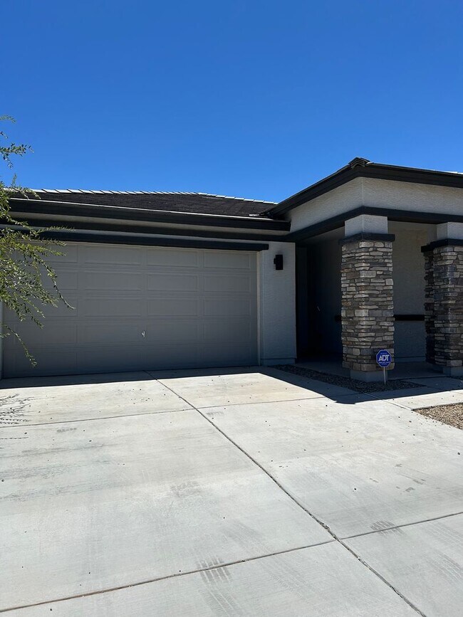 18021 Avenida del Sol W Surprise, AZ 85387 photo 2