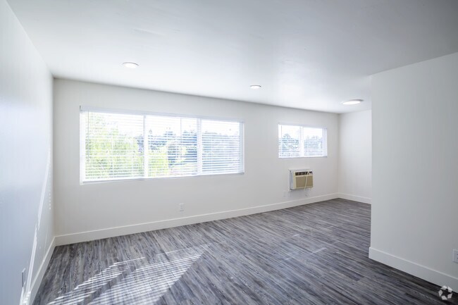 Hilltop Townhomes photo 3