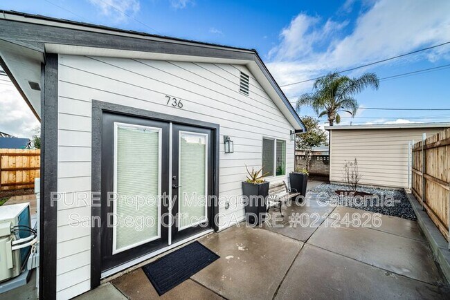 736 W 9th Ave Escondido, CA 92025 photo 2