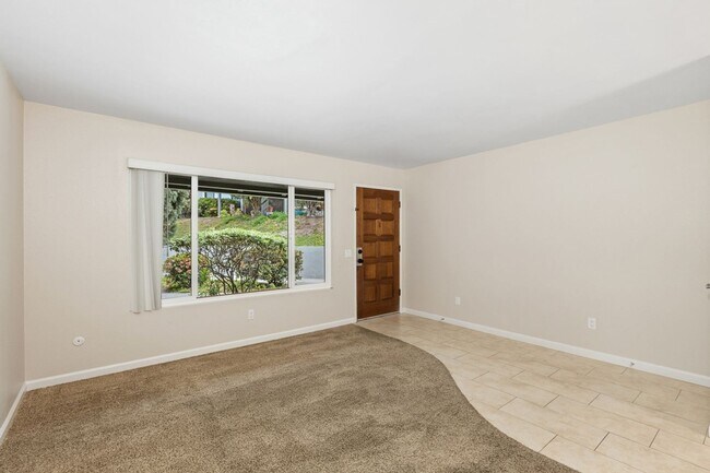 5661 Lake Park Way La Mesa, CA 91942 photo 4
