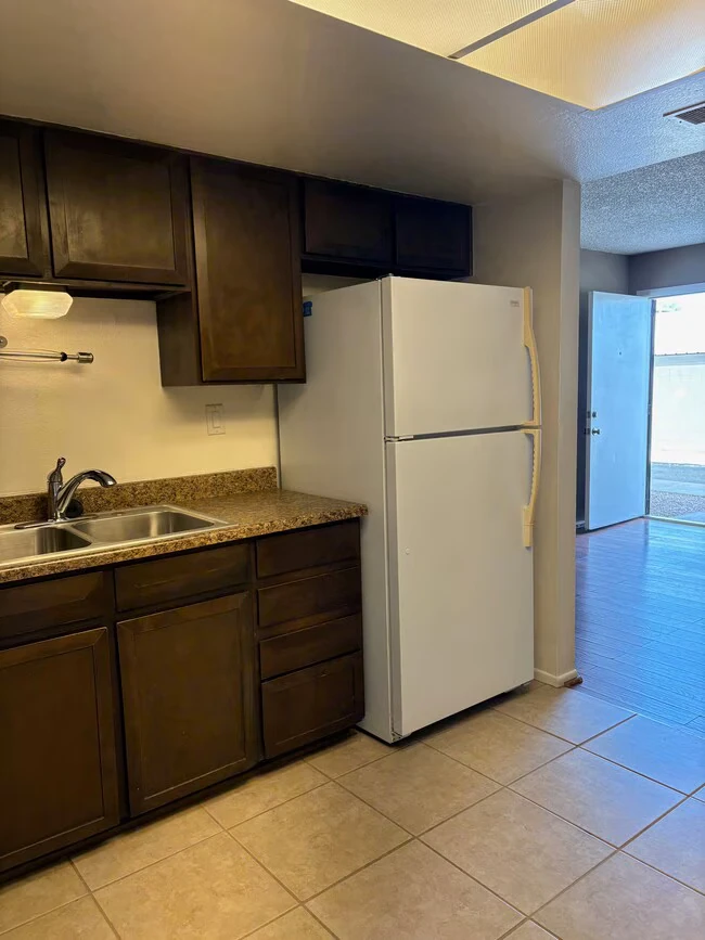 8034 E Oak St Scottsdale, AZ 85257 photo 5