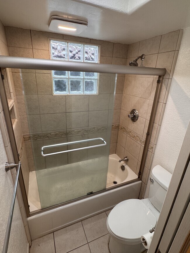 2228 McGee Ave Berkeley, CA 94703 photo 3