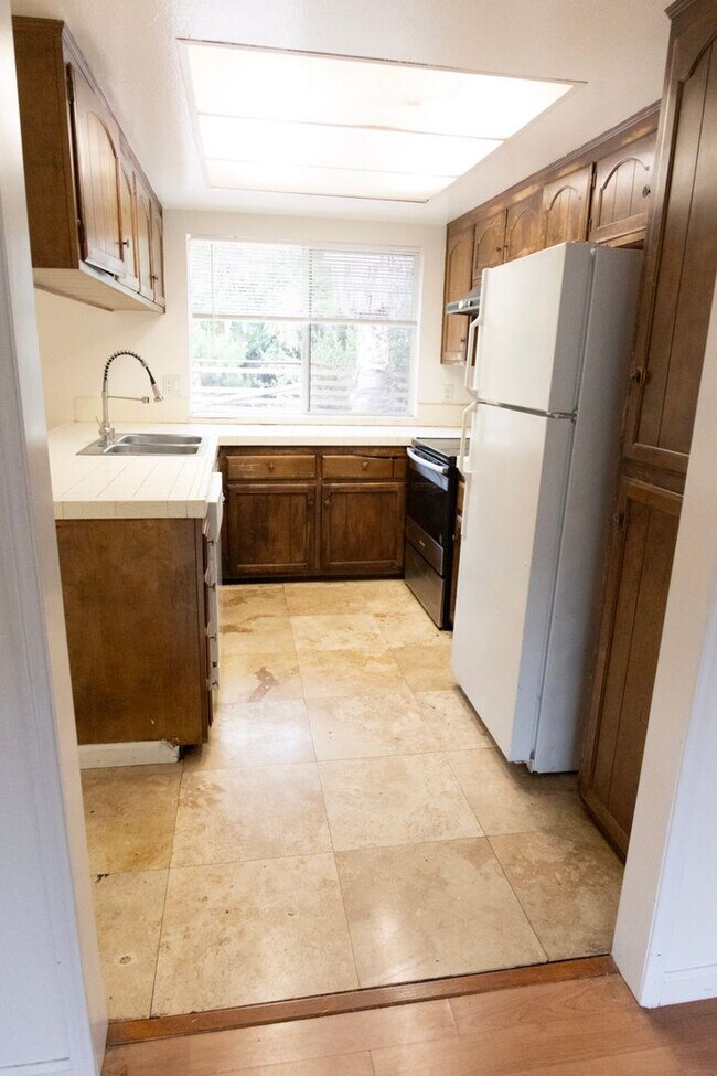 5222 Countryside Dr San Diego, CA 92115 photo 4