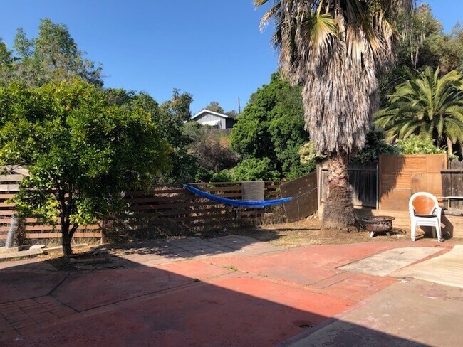 5222 Countryside Dr San Diego, CA 92115