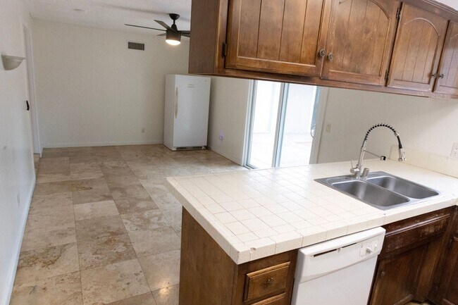 5222 Countryside Dr San Diego, CA 92115 photo 5