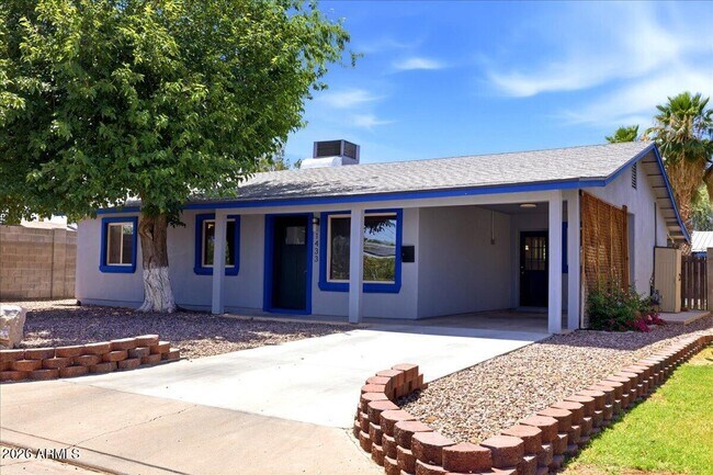 1433 E Windsor Ave Phoenix, AZ 85006 photo 2