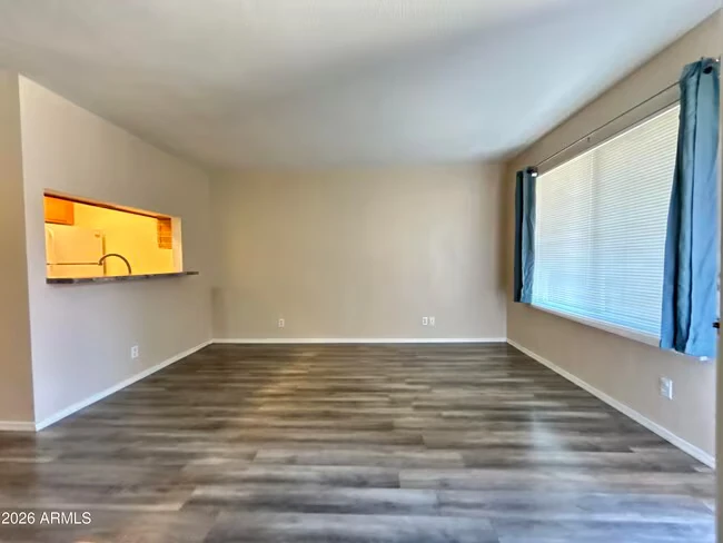 14203 N 19th Ave Phoenix, AZ 85023 photo 5