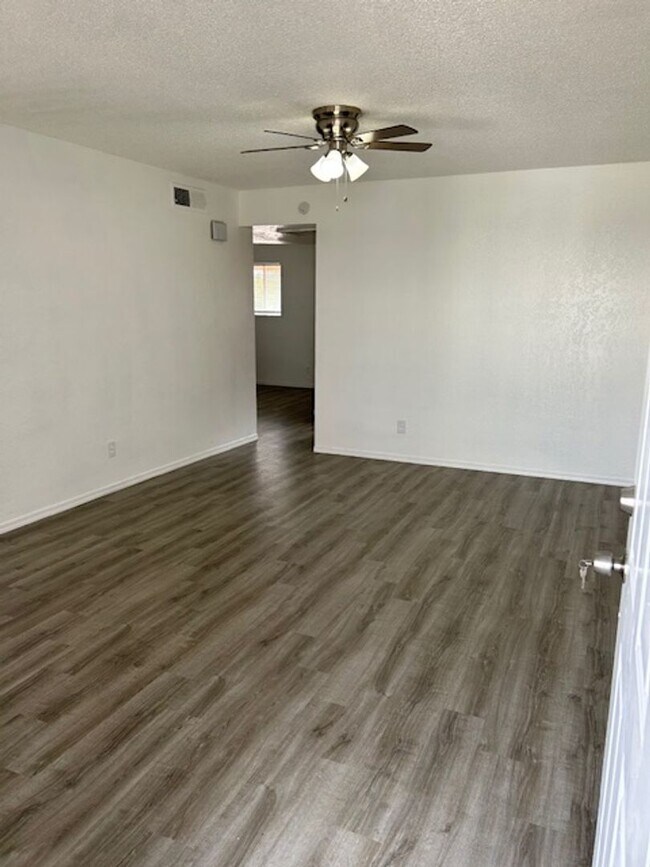 200 S Doran Mesa, AZ 85204 photo 5