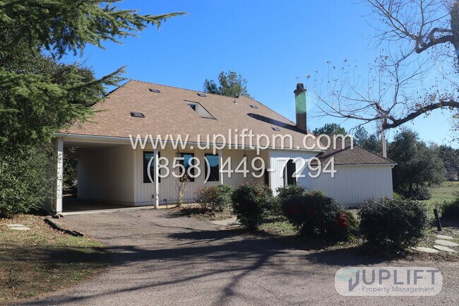 4721 Meadowridge Rd Santa Ysabel, CA 92070 photo 2