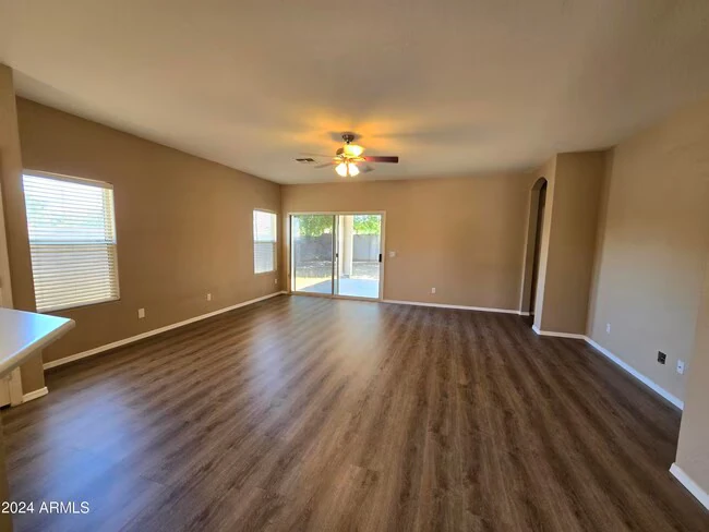 3741 E Derringer Way Gilbert, AZ 85297 photo 3