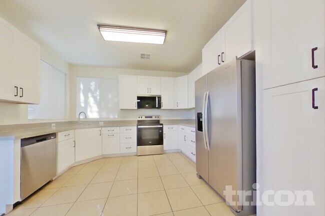 1951 N Lazona Dr Mesa, AZ 85203 photo 4