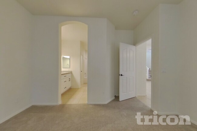 1951 N Lazona Dr Mesa, AZ 85203 photo 5