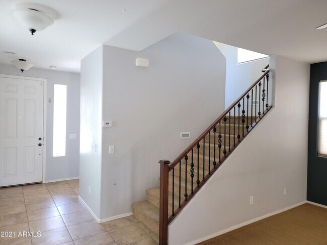 1765 W Pelican Dr Chandler, AZ 85286 photo 5