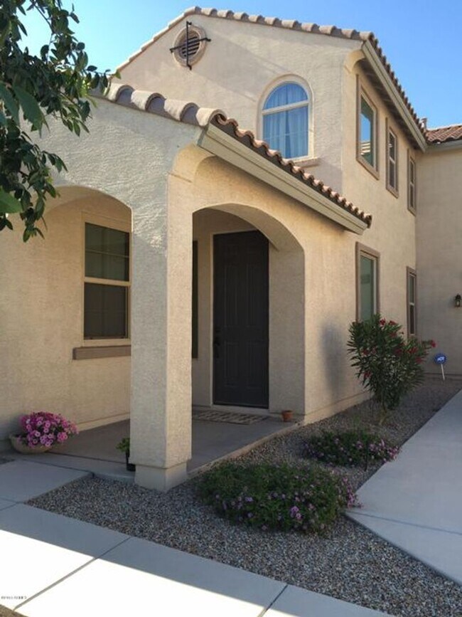 1765 W Pelican Dr Chandler, AZ 85286 photo 2