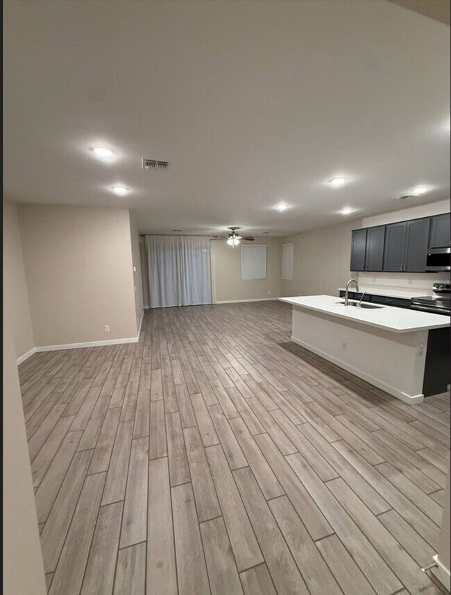 31603 Shady Pasture San Tan Valley, AZ 85143 photo 4