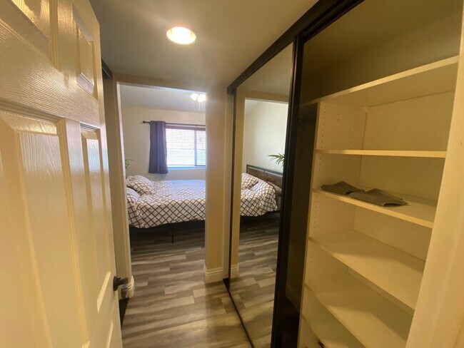 3985 Nobel Dr San Diego, CA 92122 photo 5