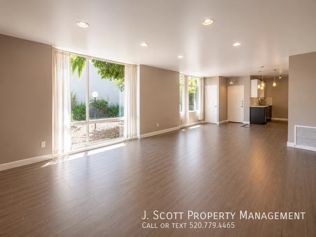 102 W Maryland Ave Phoenix, AZ 85013 photo 3