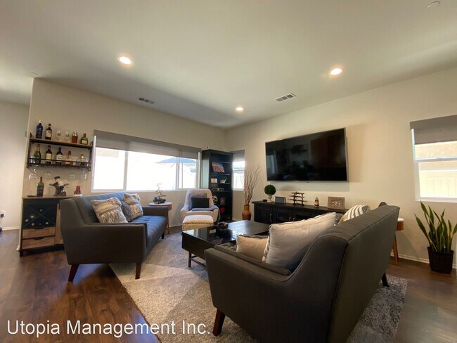 35454 Brown Galloway Ln Fallbrook, CA 92028 photo 4