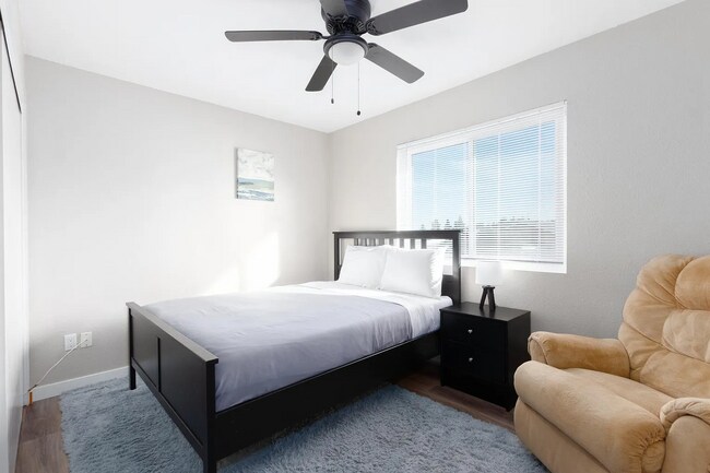 1941 Dunning Cir San Diego, CA 92154 photo 5