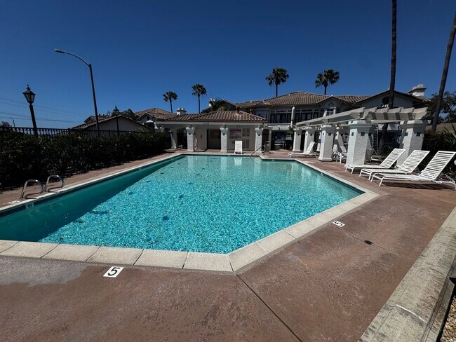 2335 Rancho Del Oro Rd Oceanside, CA 92056 photo 3