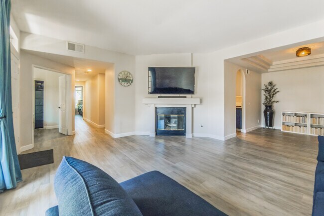 2335 Rancho Del Oro Rd Oceanside, CA 92056 photo 5