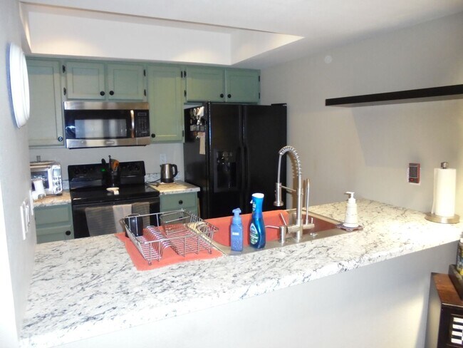 633 W Southern Ave Tempe, AZ 85282 photo 4