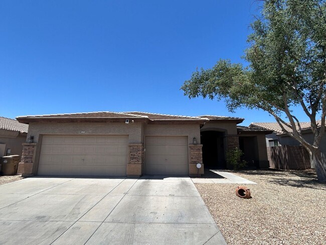 1676 S 159th Ave Goodyear, AZ 85338 photo 2