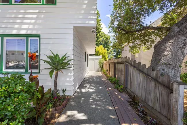 2255 Lincoln Ave Alameda, CA 94501 photo 3