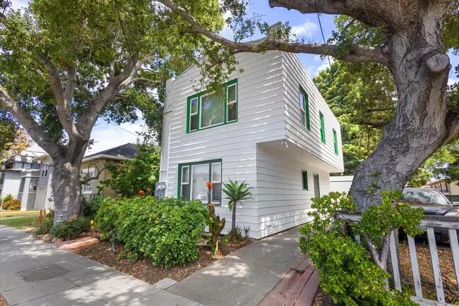 2255 Lincoln Ave Alameda, CA 94501 photo 2