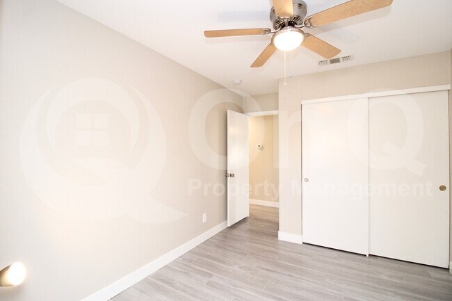 8791 W Marconi Ave Peoria, AZ 85382 photo 5