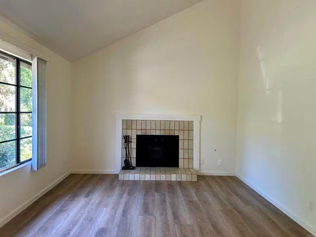2162 Palmer Dr Oceanside, CA 92056 photo 4