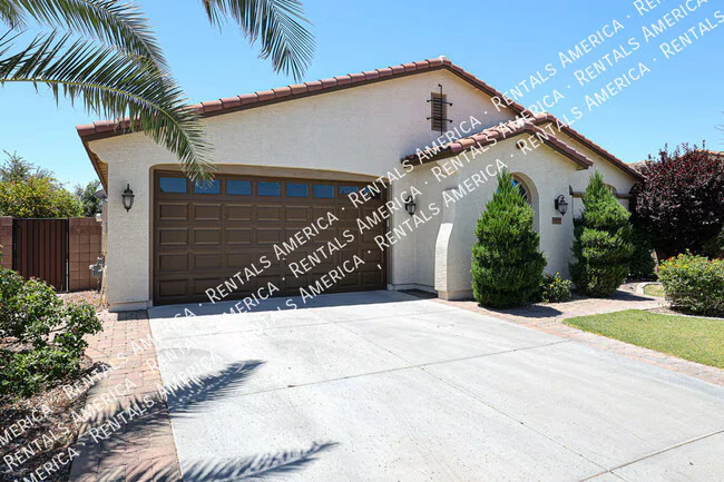 613 W San Carlos Way photo 5
