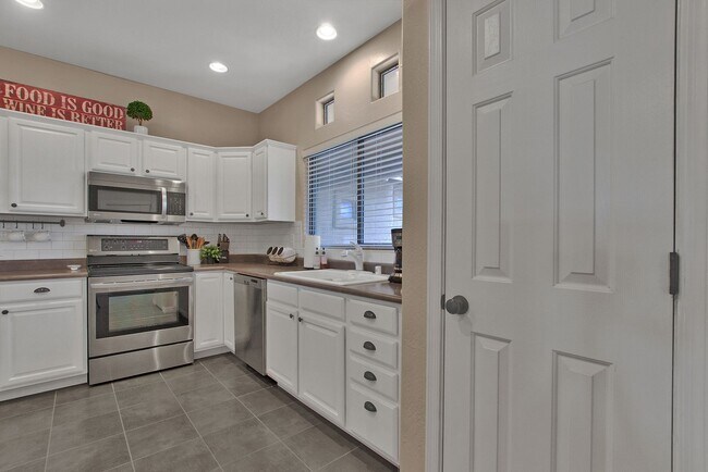 9100 E Raintree Dr Scottsdale, AZ 85260 photo 5